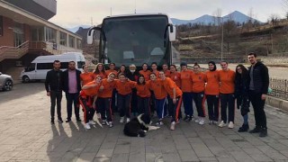 Olimpik Pazar Spor Kulübü Bayan Hentbol Takımı Dostluk Maçını Farklı Kazandı