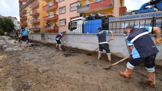 Ortahisar Belediyesi Arhavi’de yaralar sarılıyor!