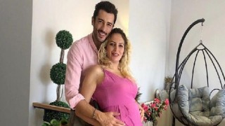 Emrah Akduman Baba Olmak İçin Gün Sayıyor