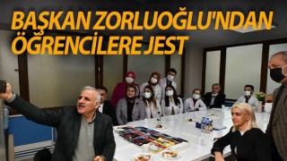 Büyükşehir Belediye Başkanı Zorluoğlu'ndan Üniversite Hazırlık Kursu'na ziyaret