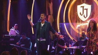 Hakan Altun: Yaşasın Aşk Yaşasın Arabesk