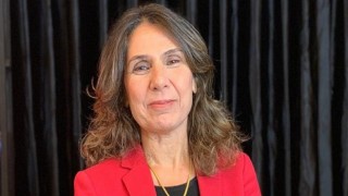 Prof. Dr. Feza Orhan: ”Öğretmen her zaman teknolojiden daha önemlidir”