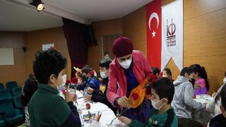 Türk ve İranlı çocuklar Keçiören’de kaynaştı