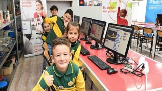 Türkiye Vodafone Vakfı, 2021’de de Toplumsal Hayatın Dijitalleşmesine Öncülük Etti