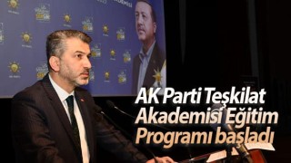 AK Parti Teşkilat Akademisi Eğitim Programı başladı