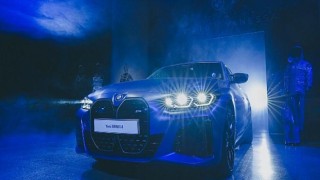 Yeni BMW i4 Türkiye’de İlk Kez Raisa&Vanessa’nın New York Fashion Week ile Eş Zamanlı Olarak Gerçekleştirilen Dijital Defilesinde Gösterildi