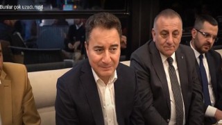 Ali Babacan’dan Akaryakıt Fiyatlarına Tepki ‘Fiyatlar dünyadaki gibi artsaydı mazot 9-10 liraydı’
