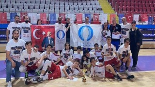 Basketbolda Türkiye İkincisi Oldular