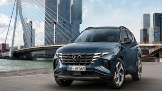 230 Beygirlik Hyundai TUCSON “hybrid” Şimdi Türkiye’de.
