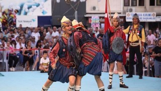 86.Bergama Kermes Festivali 2. günü dolu dizgin geçti