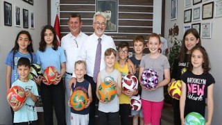 Başkan Erdem Fethiye’de vatandaşı dinledi...Fethiye