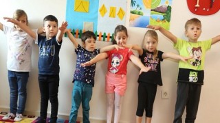 Haydi, çocuklar annelerle KO-MEK’e