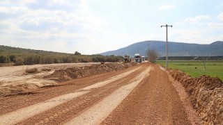 Menderes Belediyesi’nden çiftçiye yeni üretim yolları