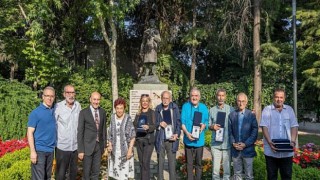 Nazım Hikmet ölüm yıl dönümünde anıldı