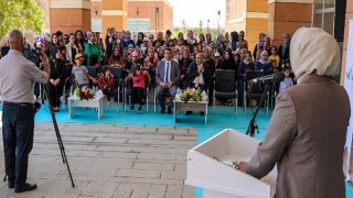Van Büyükşehir Belediyesinden Kitap Okuma Şenliği