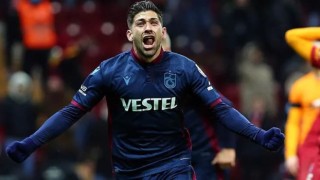 Anastasios Bakasetas'a ay-yıldızlı bayrak sorusu!