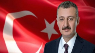 Kocaeli Büyükşehir Belediye Başkan Doç. Dr. Tahir Büyükakın, Kurban Bayramını kutladı