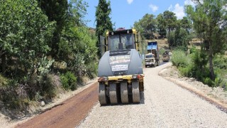 Manavgat Karabucak yolu asfaltlanıyor