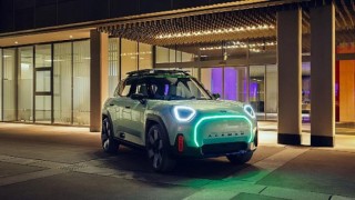 MINI’nin İlk Tamamen Elektrikli Crossover Modeli: MINI Concept Aceman