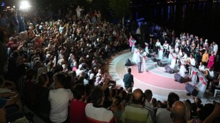 Türk Sanat Müziği Korosundan Muhteşem Konser