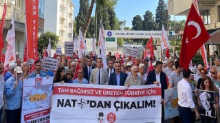 Vatan Partisi ve TGB Şirinyer NATO Karargahı Önünden Seslendi
