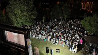 1000 Çocuk Açık Hava Sineması Keyfini Yaşadı