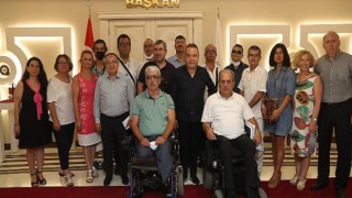 Antalya Kent Konseyi Engelli Meclisi Başkan Böcek’i ziyaret etti