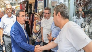 Başkan Batur yıkılan şadırvanın aynı şekilde yapılması için talimat verdi