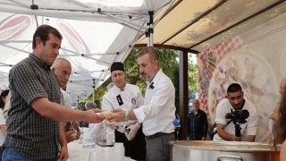 Başkan Murat Ercan’dan Sincanlılara Aşure İkramı