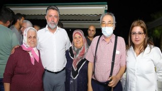 Başkan Sandal Körfez Mahallesi’nde vatandaşla buluştu