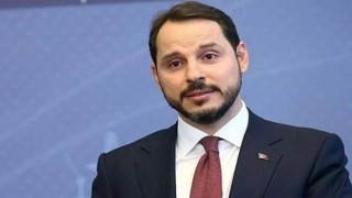 Berat Albayrak'tan Trabzonlu öğrencilere güzel jest! .