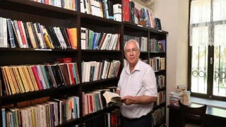 Bu yazı da kitaplarla geçirdiler
