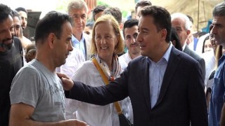 Denizli ve Uşak’ta Ali Babacan Rüzgarı