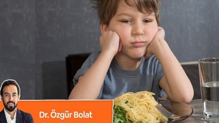 Dr. Özgür Bolat “Akıllı Çocuk Sofrası” kapsamında çocuklara ödülle yemek yedirmenin sakıncalarını anlattı