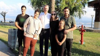 Gençlerle her buluşmamda heyecanlanıyorum