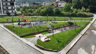 Gölcük Belediyesi İlçeye Yeni Parklar Kazandırıyor