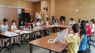 Muğla Büyükşehir Çocukları Sanat ile Buluşturuyor