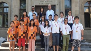 Nevşehir Belediyesi Kapem Akıl ve Zeka Oyunları Takımı Türkiye Şampiyonası’na Hazırlanıyor