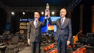 Başkan Soyer: Ödülü 4,5 milyon İzmirli adına alıyorum