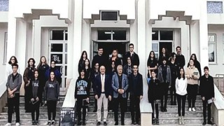 Tes-iş Anadolu Lisesi Sait Faik Yazarlık Mektebi Başladı