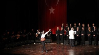 Antalya Büyükşehir ’Payidar’ı Antalyalı izleyiciyle buluşturdu