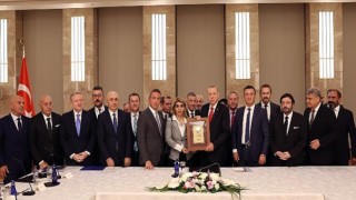 Cumhurbaşkanı Erdoğan, Kulüpler Birliği heyetini kabul etti