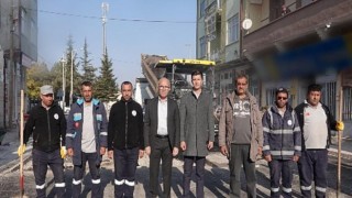 Çumra’da Şeyh Şamil Caddesi’ndeki Sıcak Asfalt Çalışmaları Tamamlandı