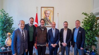 Ezeli rekabet değil ebedi dostluk