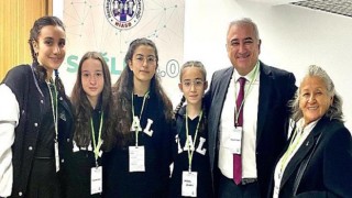 Gelecek Gençlerle Gelecek