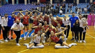 Aydın'ın Sultanları Evinde PTT&#39;yi Rahat Geçti: 3-1