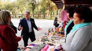 Bornova'da "Yılbaşı Hediyelik Eşya Günleri" başlıyor