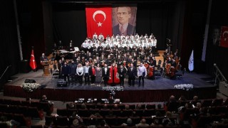 DEÜ'de Besteler İzmir'in 100. Yılı İçin Yarıştı