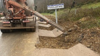 Gebze'de köy yolları V kanal imalatı ile korunuyor