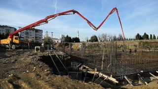 Gölcük Yeni Terminali'nin temel betonu atılıyor